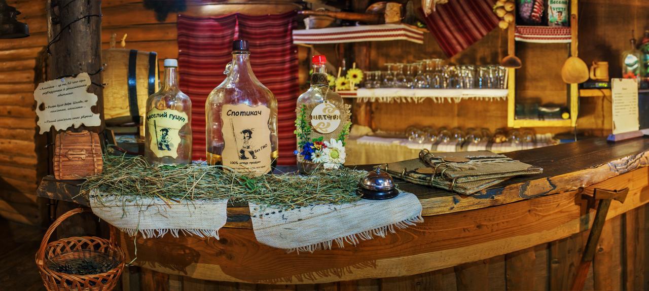 Verkhniy Yasenov Gorycvit酒店 外观 照片